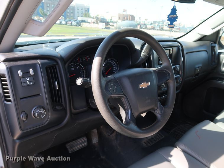 image for item JP9359 2015 Chevrolet Silverado 2500HD  pickup truck