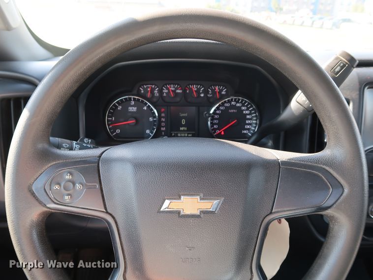 image for item JP9359 2015 Chevrolet Silverado 2500HD  pickup truck