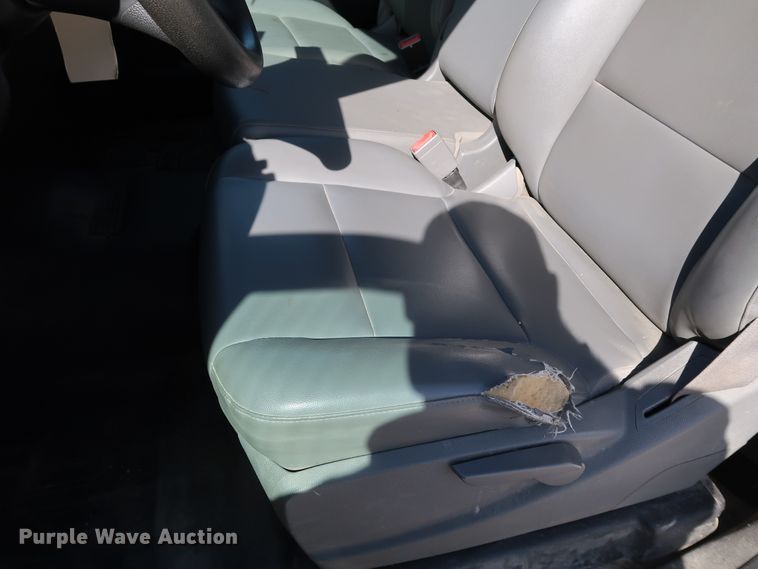 image for item JP9359 2015 Chevrolet Silverado 2500HD  pickup truck