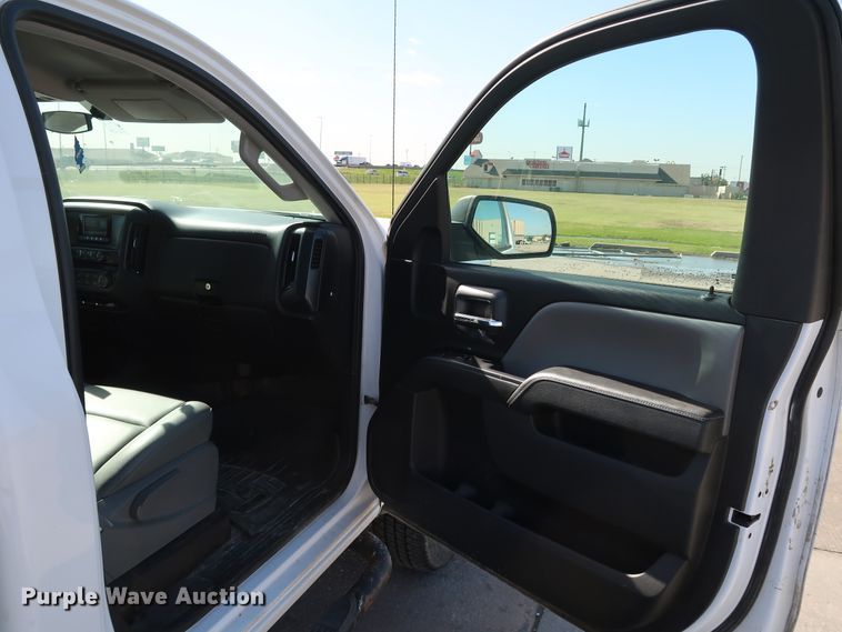 image for item JP9359 2015 Chevrolet Silverado 2500HD  pickup truck