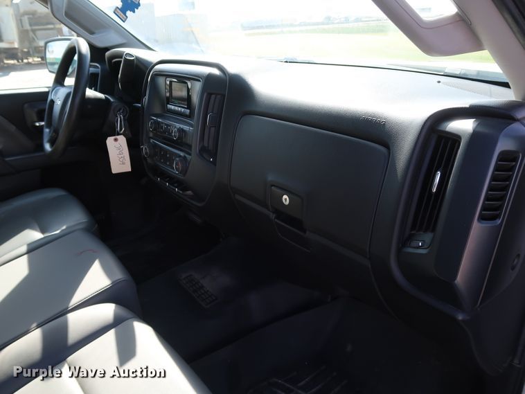 image for item JP9359 2015 Chevrolet Silverado 2500HD  pickup truck