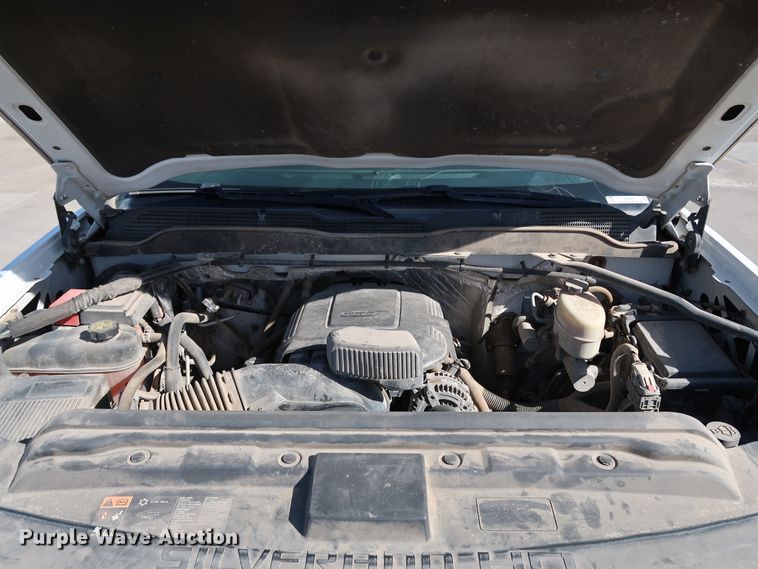 image for item JP9359 2015 Chevrolet Silverado 2500HD  pickup truck