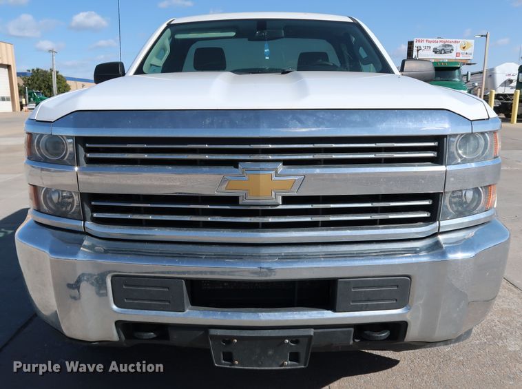 image for item JP9359 2015 Chevrolet Silverado 2500HD  pickup truck