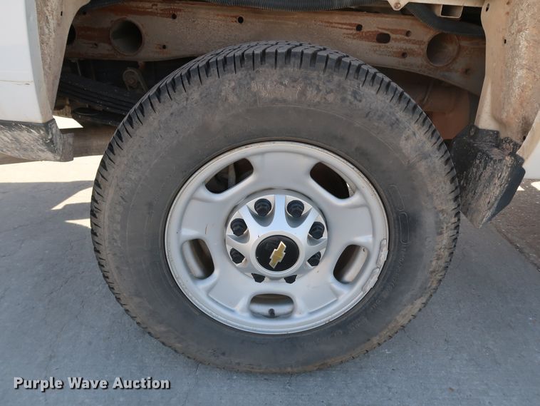 image for item JP9359 2015 Chevrolet Silverado 2500HD  pickup truck