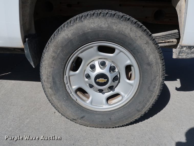 image for item JP9359 2015 Chevrolet Silverado 2500HD  pickup truck