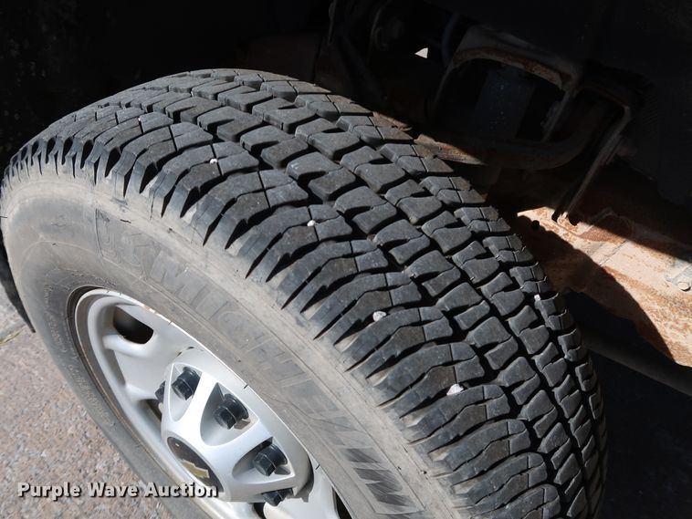 image for item JP9359 2015 Chevrolet Silverado 2500HD  pickup truck