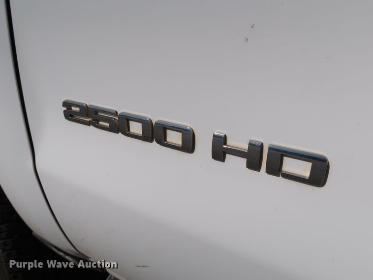 image for item JP9359 2015 Chevrolet Silverado 2500HD  pickup truck