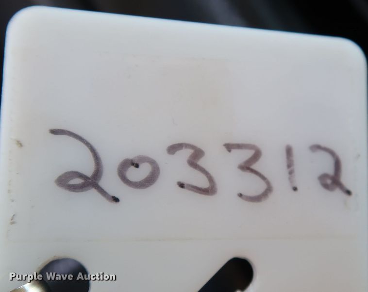 image for item JP9359 2015 Chevrolet Silverado 2500HD  pickup truck