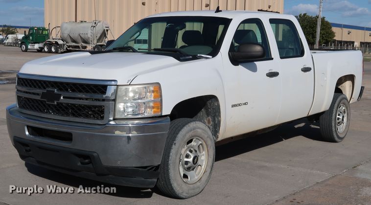 image for item JP9360 2011 Chevrolet Silverado 2500HD  Crew Cab pickup truck