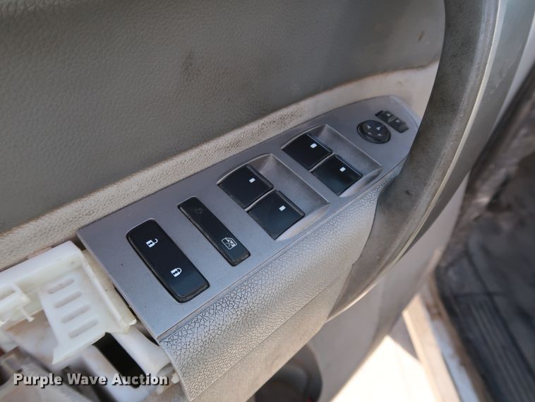 image for item JP9360 2011 Chevrolet Silverado 2500HD  Crew Cab pickup truck