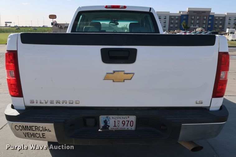 image for item JP9360 2011 Chevrolet Silverado 2500HD  Crew Cab pickup truck