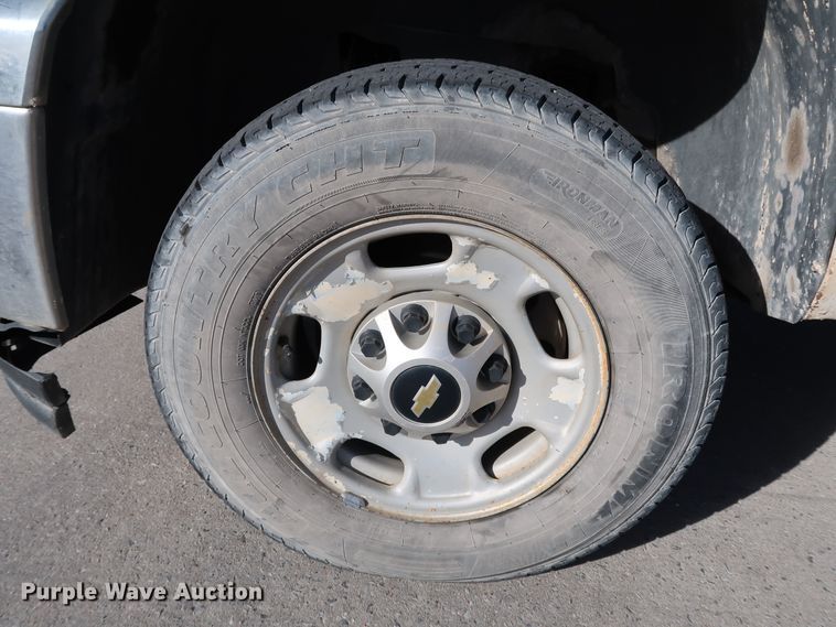 image for item JP9360 2011 Chevrolet Silverado 2500HD  Crew Cab pickup truck