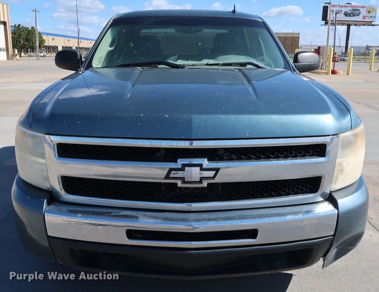 image for item JP9361 2010 Chevrolet Silverado 1500  Crew Cab pickup truck