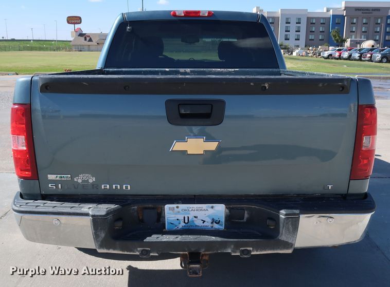 image for item JP9361 2010 Chevrolet Silverado 1500  Crew Cab pickup truck