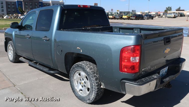 image for item JP9361 2010 Chevrolet Silverado 1500  Crew Cab pickup truck