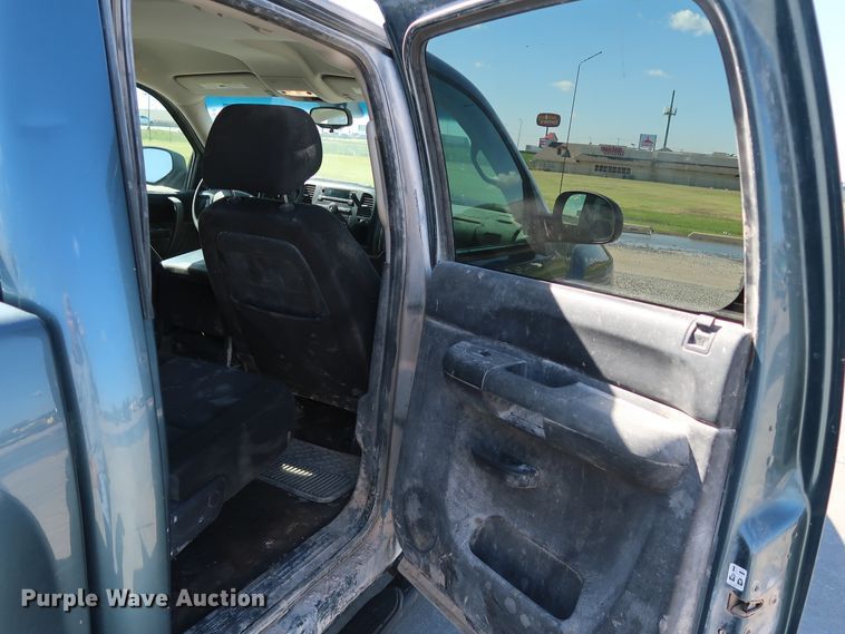 image for item JP9361 2010 Chevrolet Silverado 1500  Crew Cab pickup truck