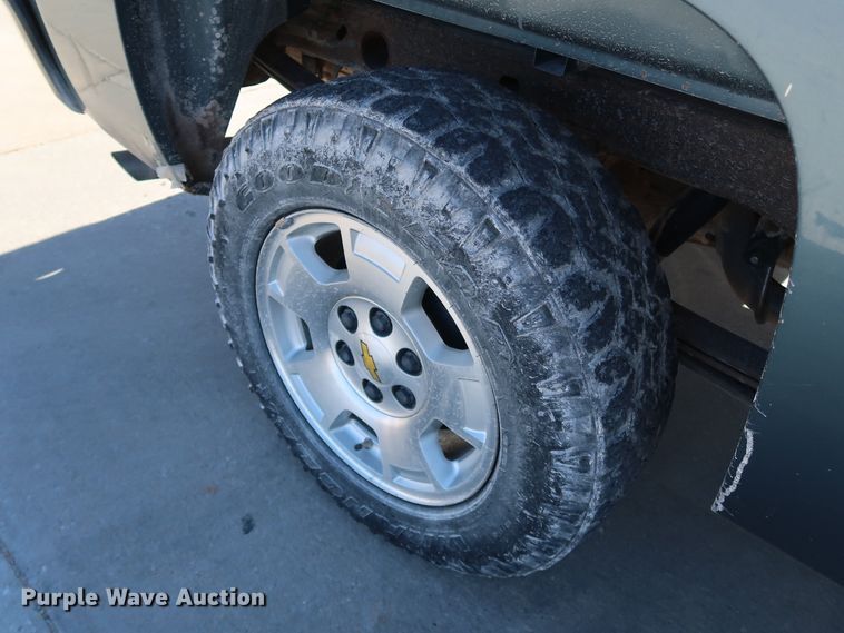 image for item JP9361 2010 Chevrolet Silverado 1500  Crew Cab pickup truck