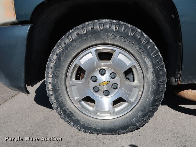 image for item JP9361 2010 Chevrolet Silverado 1500  Crew Cab pickup truck