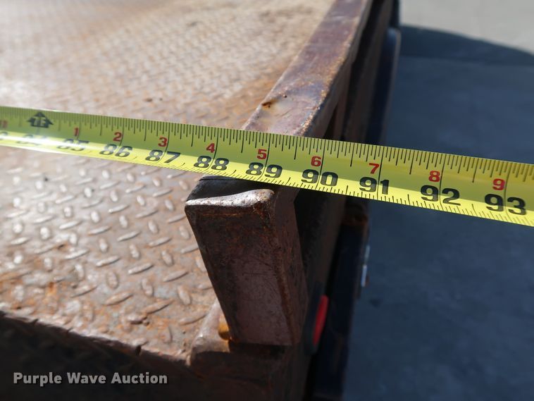 image for item JP9364 2003 Chevrolet C4500  flatbed truck