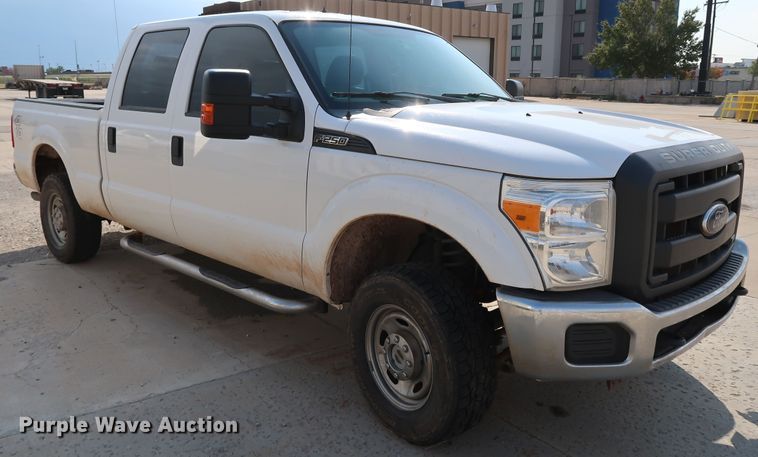 image for item JP9367 2016 Ford F250  Crew Cab pickup truck