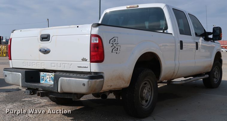 image for item JP9367 2016 Ford F250  Crew Cab pickup truck