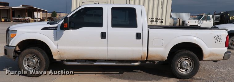 image for item JP9367 2016 Ford F250  Crew Cab pickup truck