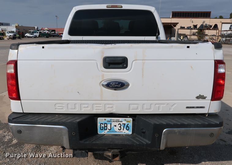 image for item JP9367 2016 Ford F250  Crew Cab pickup truck