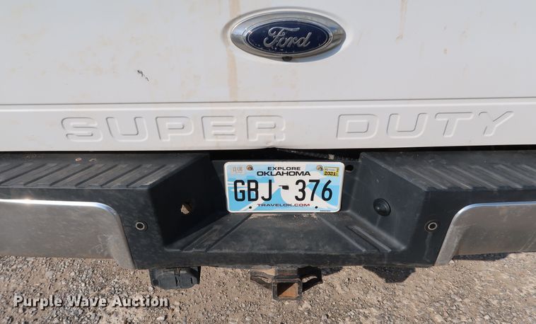 image for item JP9367 2016 Ford F250  Crew Cab pickup truck