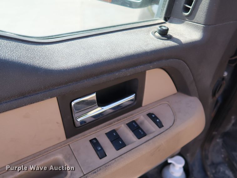 image for item JP9370 2013 Ford F150  SuperCrew pickup truck