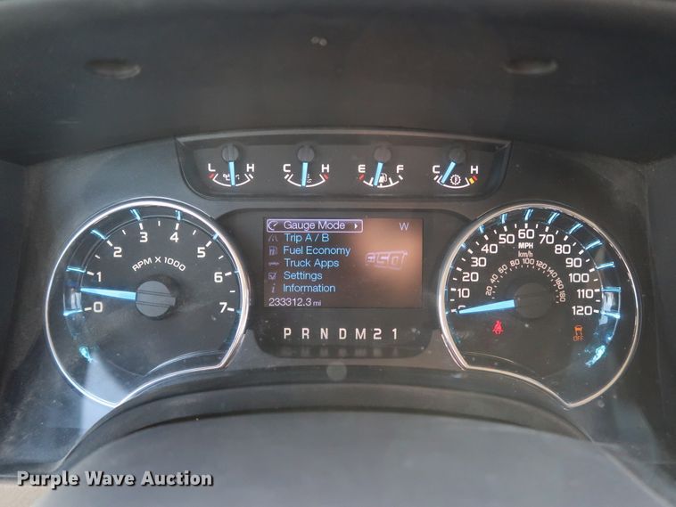 image for item JP9370 2013 Ford F150  SuperCrew pickup truck