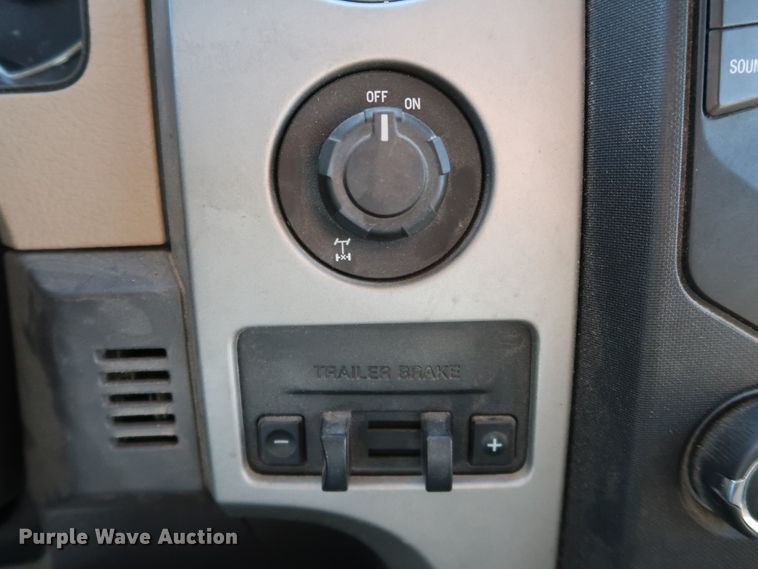 image for item JP9370 2013 Ford F150  SuperCrew pickup truck