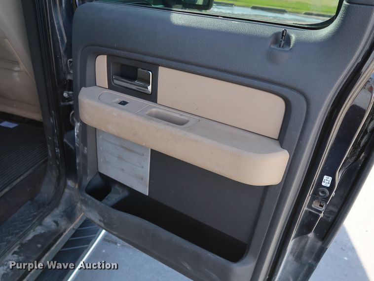 image for item JP9370 2013 Ford F150  SuperCrew pickup truck