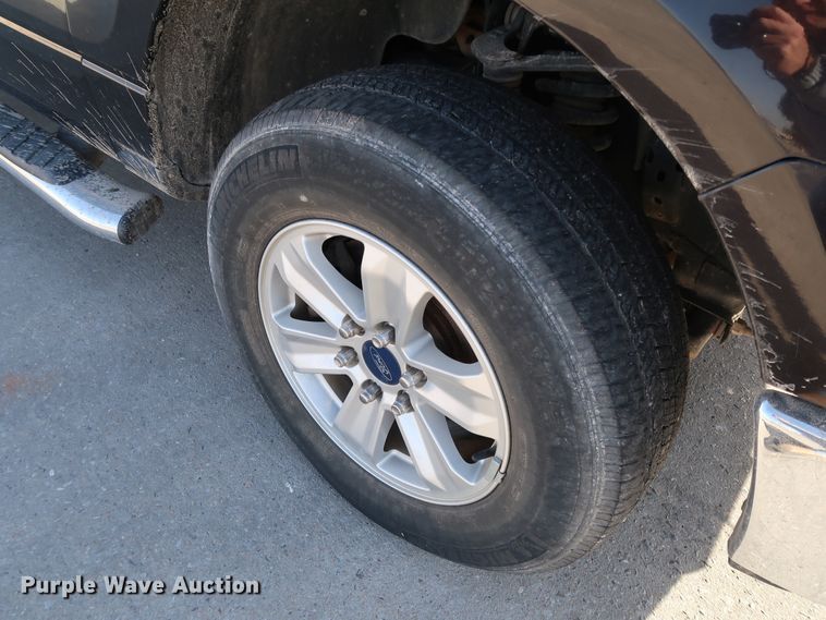 image for item JP9370 2013 Ford F150  SuperCrew pickup truck