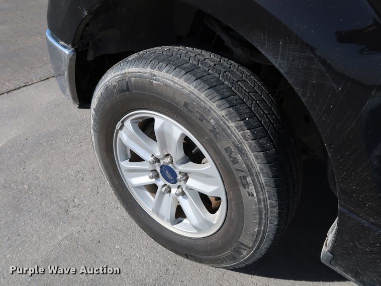 image for item JP9370 2013 Ford F150  SuperCrew pickup truck