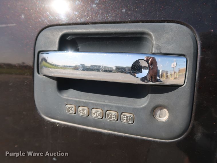 image for item JP9370 2013 Ford F150  SuperCrew pickup truck