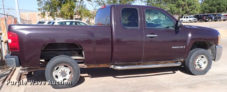 image for item JP9371 2008 Chevrolet Silverado 2500HD  Ext. Cab pickup truck