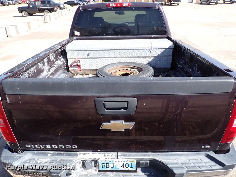 image for item JP9371 2008 Chevrolet Silverado 2500HD  Ext. Cab pickup truck