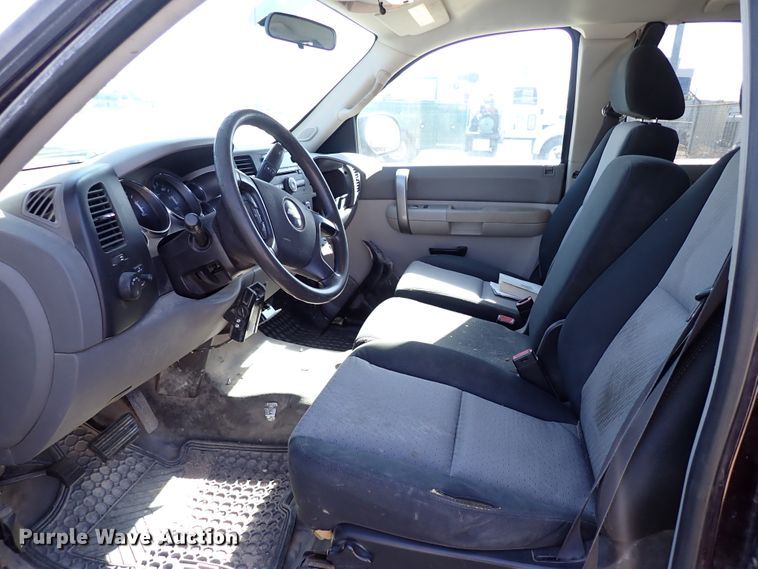 image for item JP9371 2008 Chevrolet Silverado 2500HD  Ext. Cab pickup truck