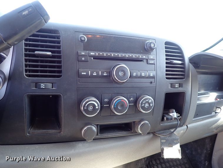 image for item JP9371 2008 Chevrolet Silverado 2500HD  Ext. Cab pickup truck