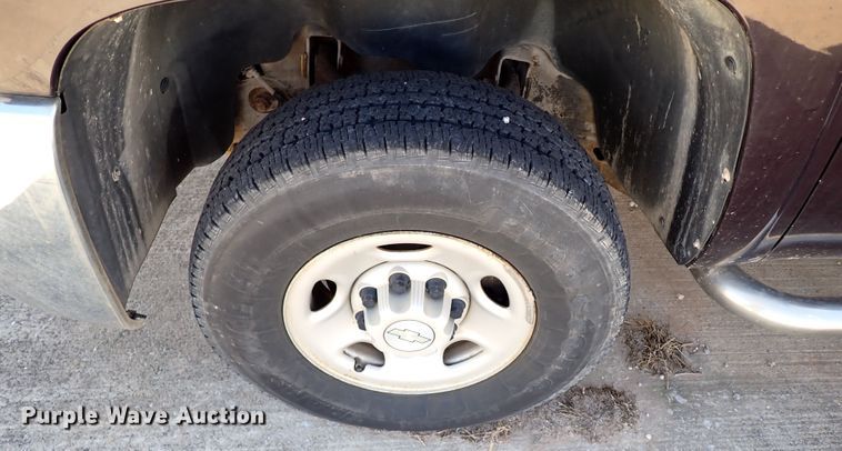 image for item JP9371 2008 Chevrolet Silverado 2500HD  Ext. Cab pickup truck