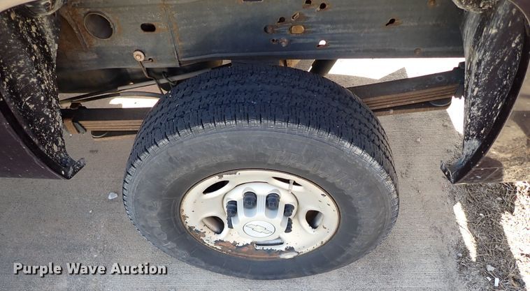 image for item JP9371 2008 Chevrolet Silverado 2500HD  Ext. Cab pickup truck