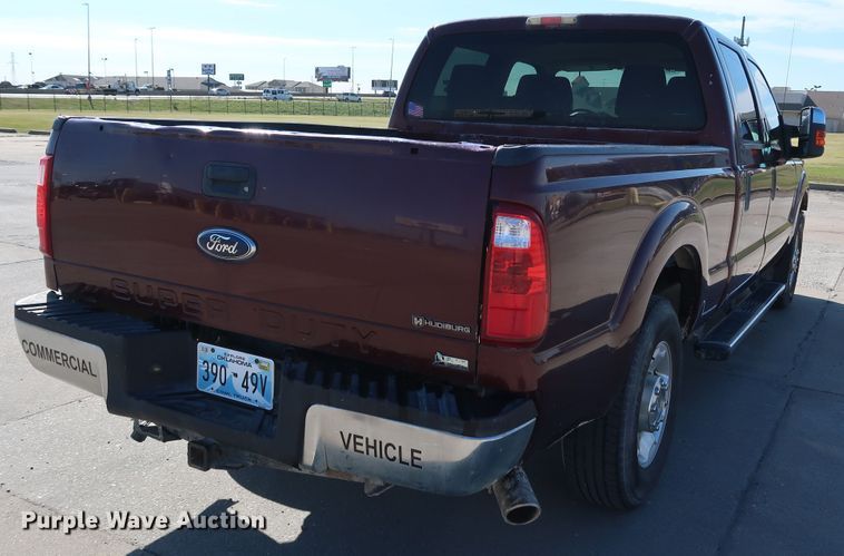 image for item JP9372 2011 Ford F250 Super Duty  Crew Cab pickup truck