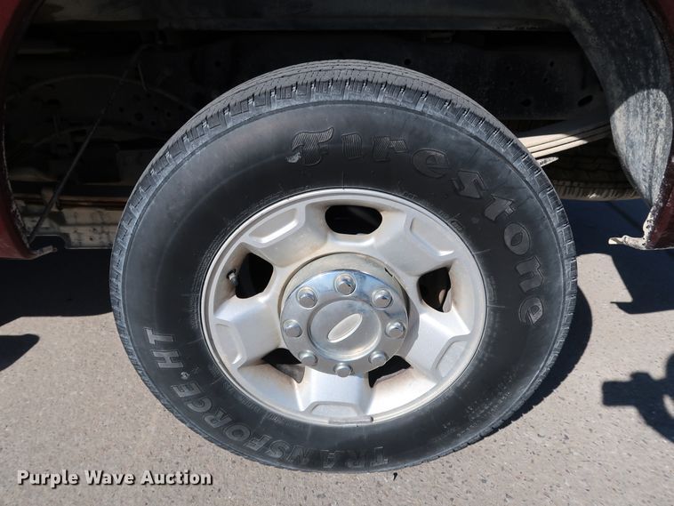 image for item JP9372 2011 Ford F250 Super Duty  Crew Cab pickup truck