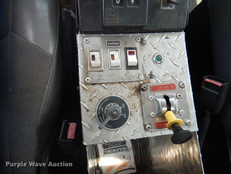 image for item DA5330 1998 Kenworth T300  pumper fire truck