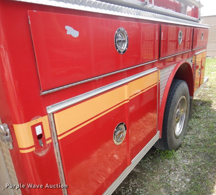 image for item DA5330 1998 Kenworth T300  pumper fire truck