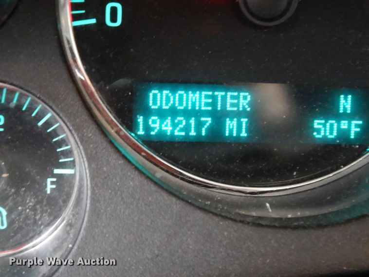 image for item DJ7457 2010 Chevrolet Tahoe  SUV