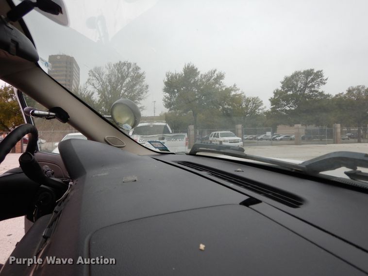 image for item DJ7457 2010 Chevrolet Tahoe  SUV