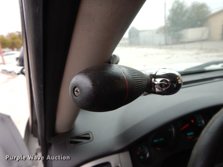 image for item DJ7457 2010 Chevrolet Tahoe  SUV