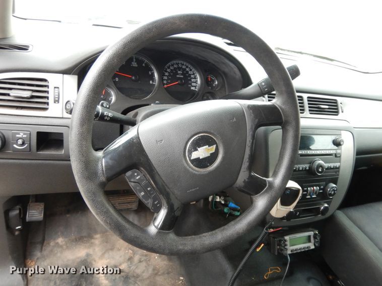 image for item DJ7458 2012 Chevrolet Tahoe Police  SUV