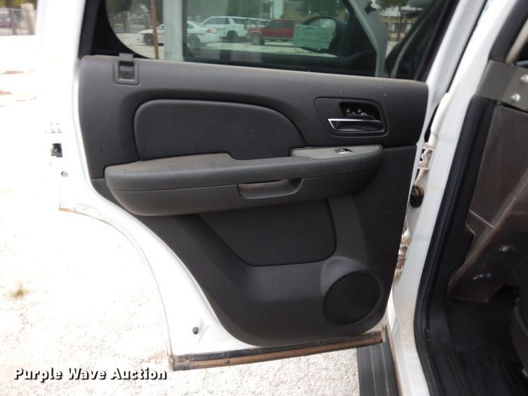 image for item DJ7458 2012 Chevrolet Tahoe Police  SUV